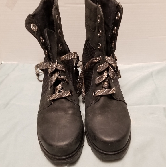 Sorel Shoes - Sorel Stylish Black Combat Boots Size 7